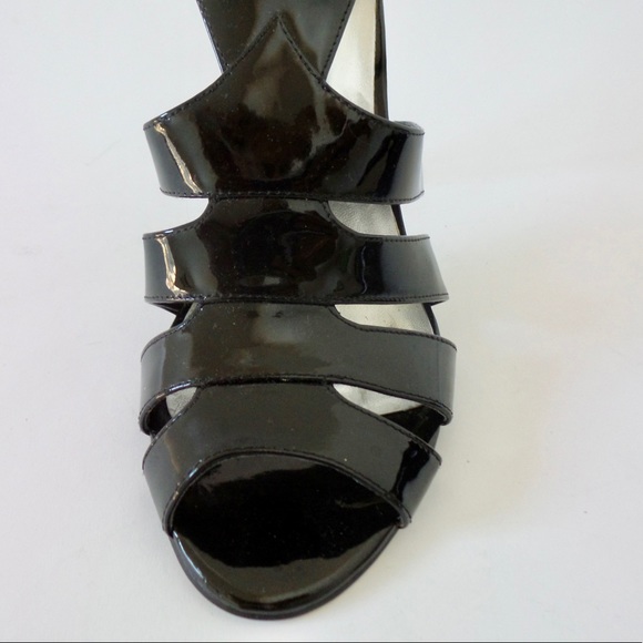 Guess by Marciano (Leather) - Picture 12 of 13